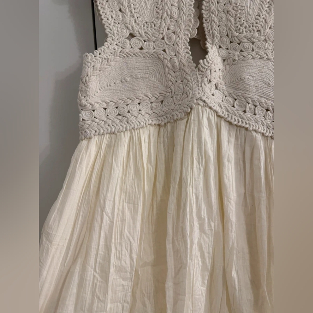 Women’s Cream Crochet Bodice Maxi Dress - Picture 3 of 5